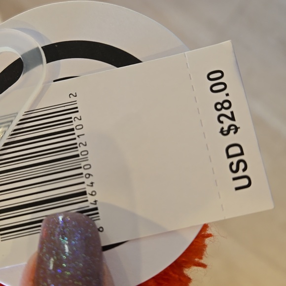 NWT Neff Knit Vanilla Sprinkle Cupcake Beanie - Picture 7 of 8